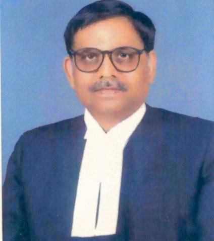 जस्टिस अशोक भूषण जस्टिस अशोक भूषण